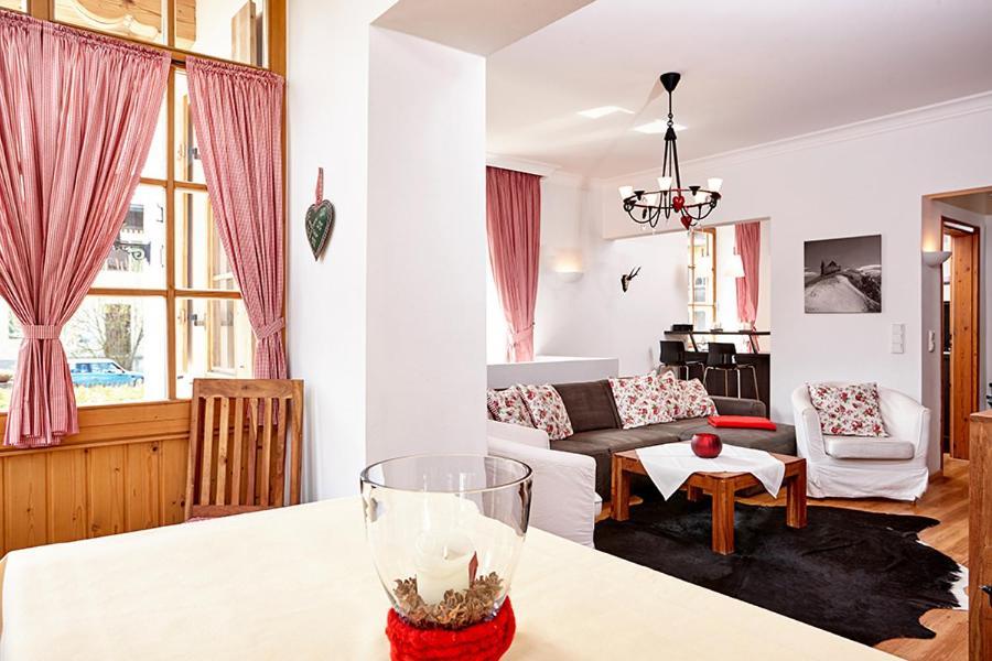 Ferienwohnung Rosenquarz Garmisch-Partenkirchen Exterior foto